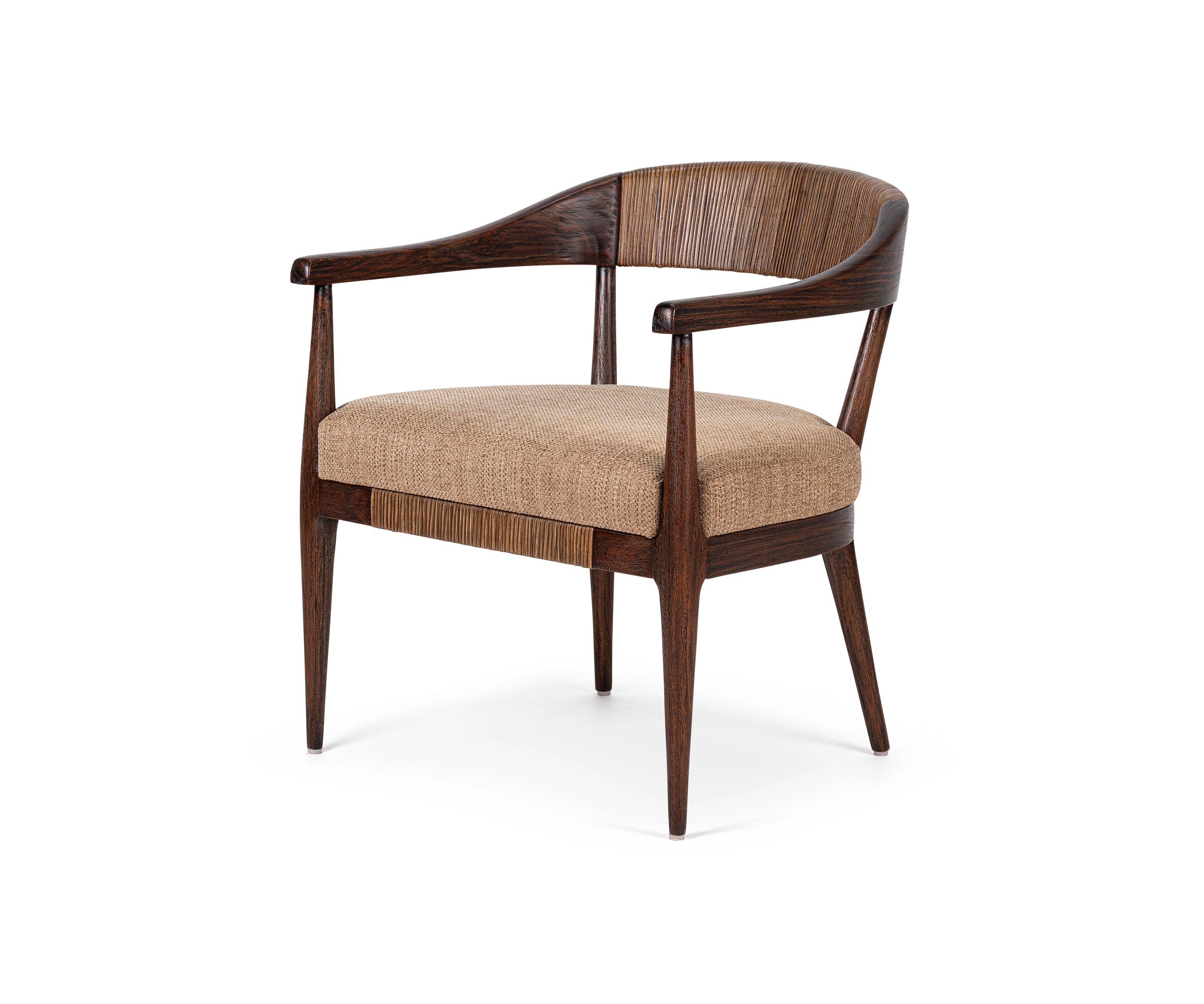 URMIA LOUNGE CHAIR